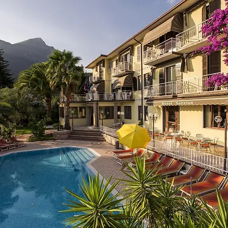 Hotel Sorriso 3*