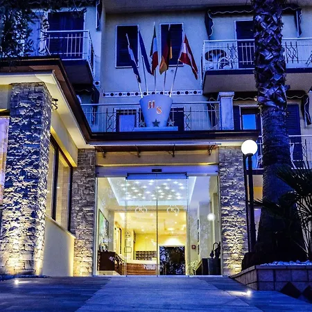 Hotel Sorriso Toscolano Maderno