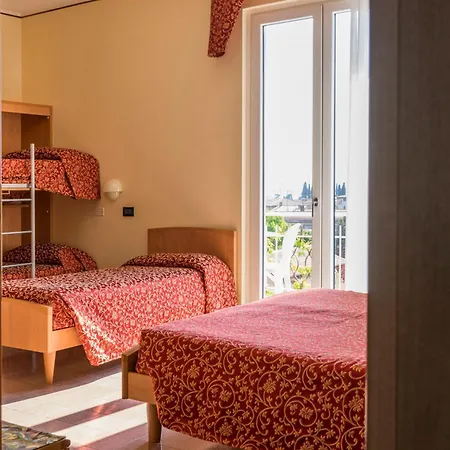 Sorriso Hotel Toscolano Maderno