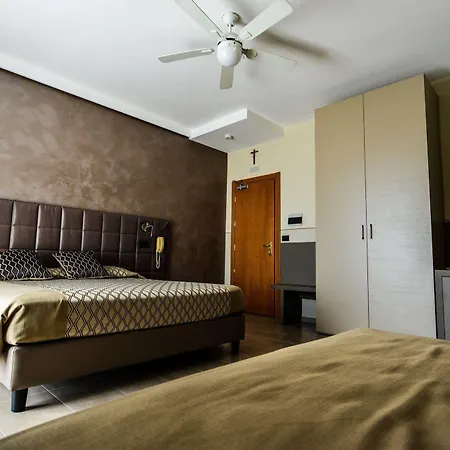 Hotel Sorriso Toscolano Maderno