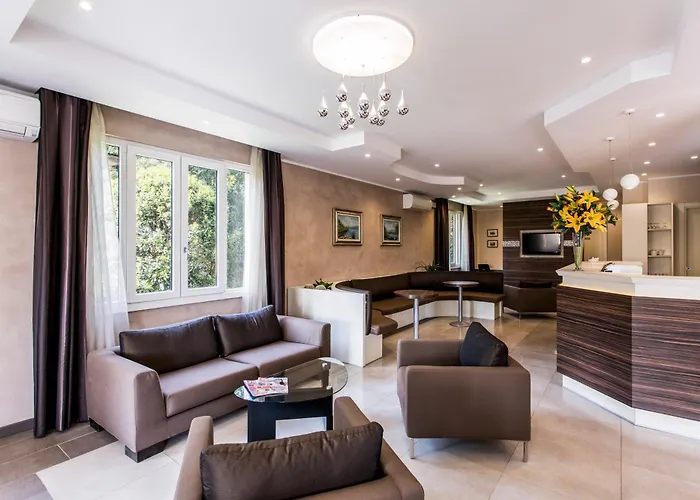 Sorriso Hotel Toscolano Maderno