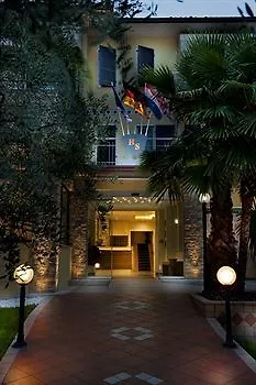 Sorriso Hotel Toscolano Maderno